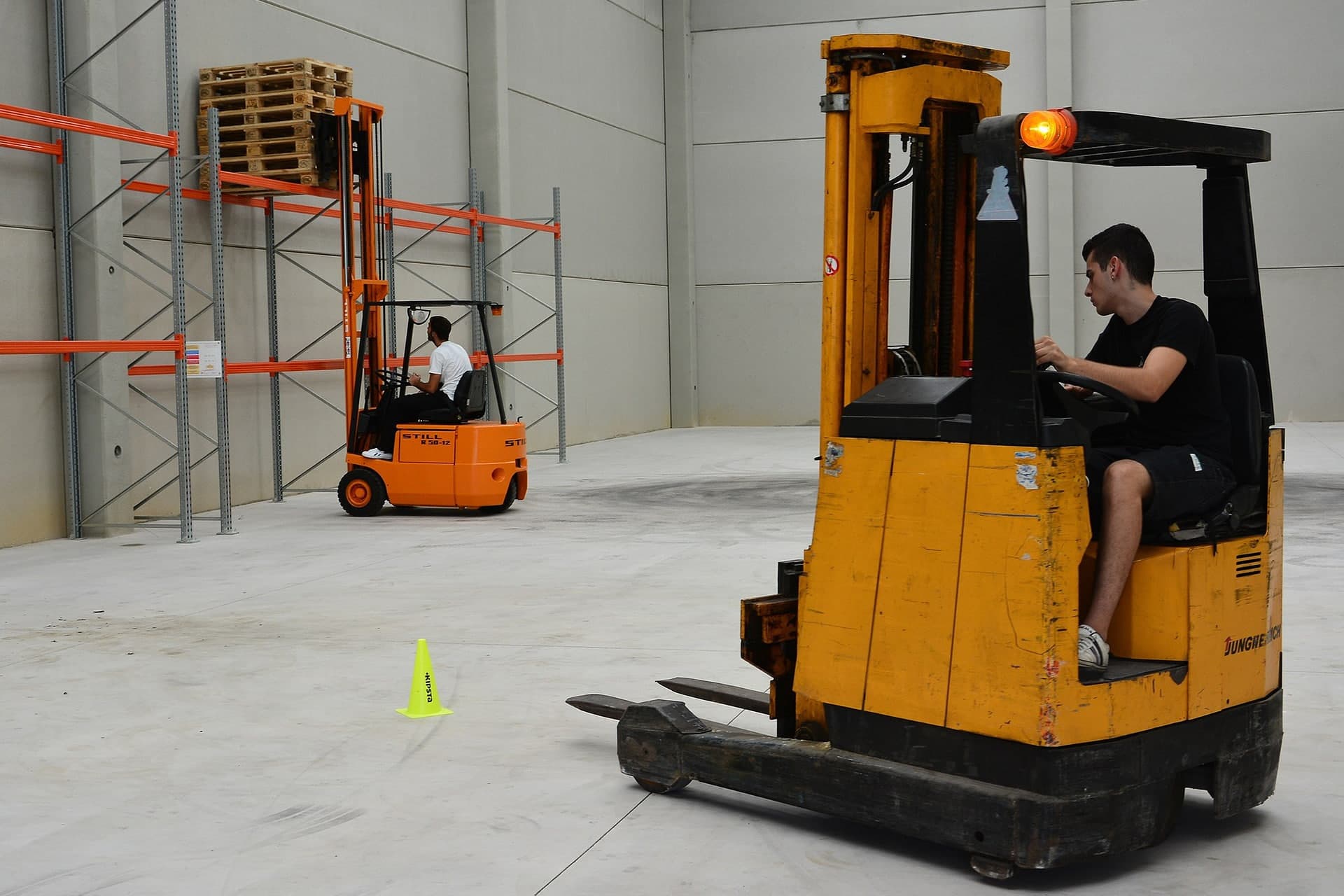 Huấn luyện an toàn vận hành xe nâng